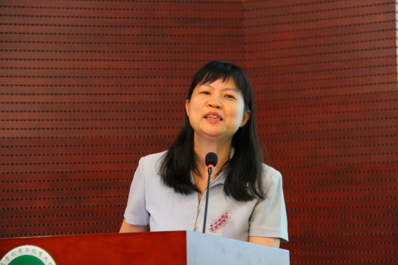 芳草有情化院情长